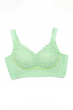 Elegant Wireless Lace Bra – Full Coverage Comfort Bra for Daily Wear